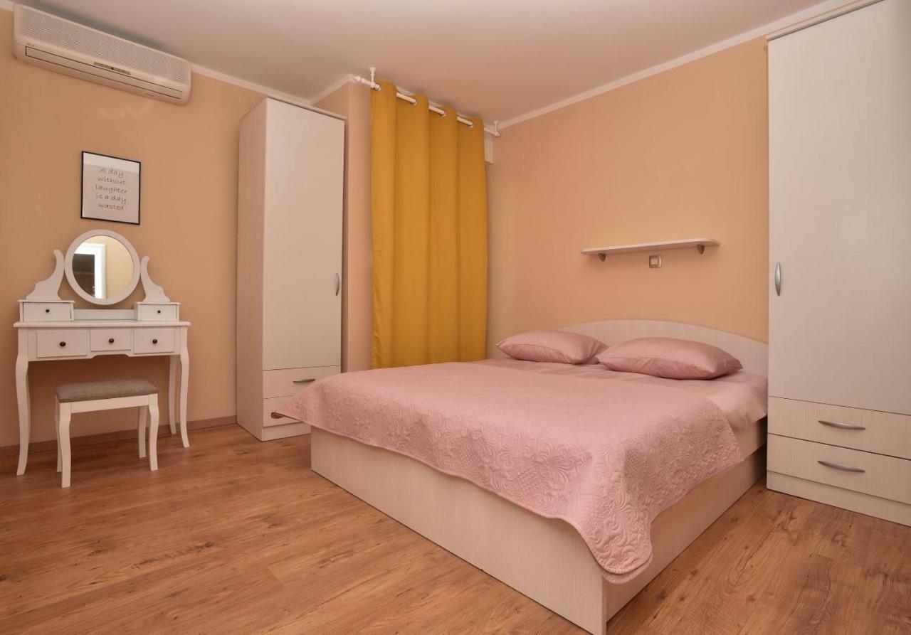 Apartman Mate Luka Makarska Exterior photo